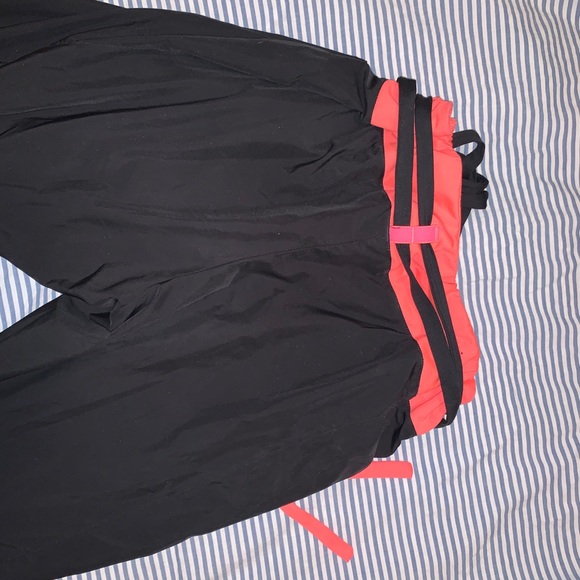 Reebok pants - Picture 3 of 3